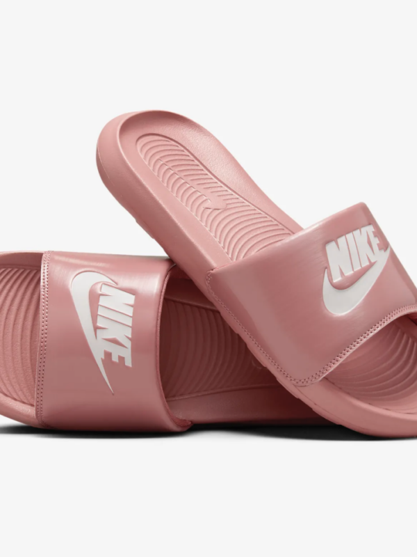 Nike Australia w Nike Victory One Slide