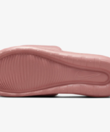 Nike Australia w Nike Victory One Slide