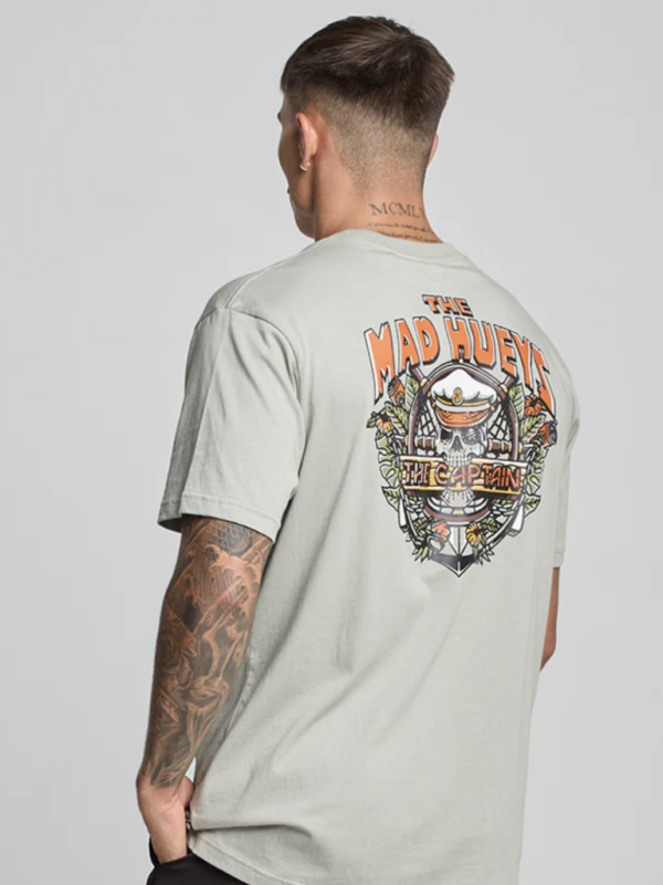 Mad Hueys the Island Captain Ss Tee