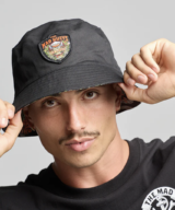 Mad Hueys the Island Captain Rev Ht