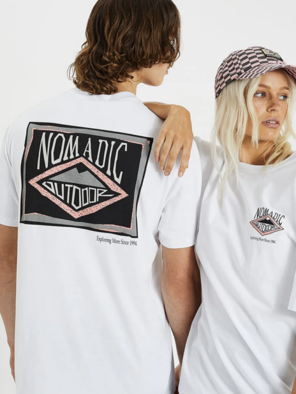 Nomadic Paradise Homestay Tee