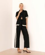 White Closet Ric Rac Ss Top