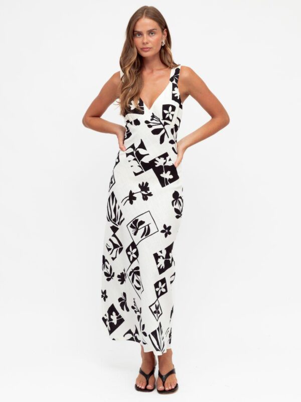 Paper Heart Samaya Maxi Dress