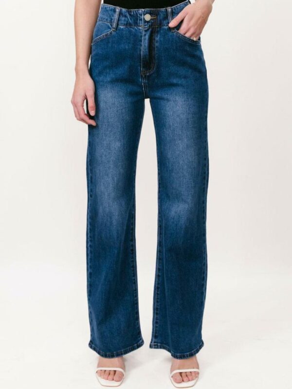 Country Denim Ensley Straight Leg Jean