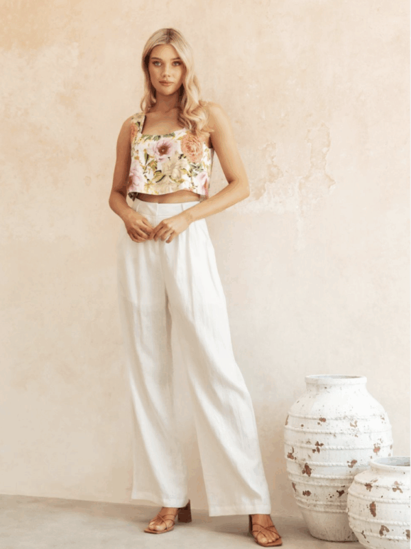White Closet Medika Crop Top